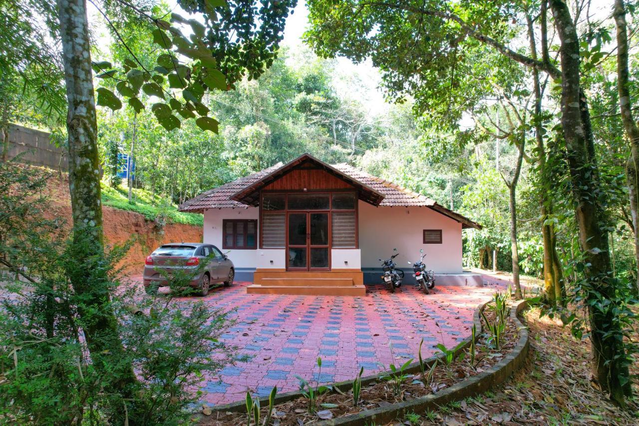 Clay Resort By Bestinn Leisure - Wayanad Padinjarathara 외부 사진