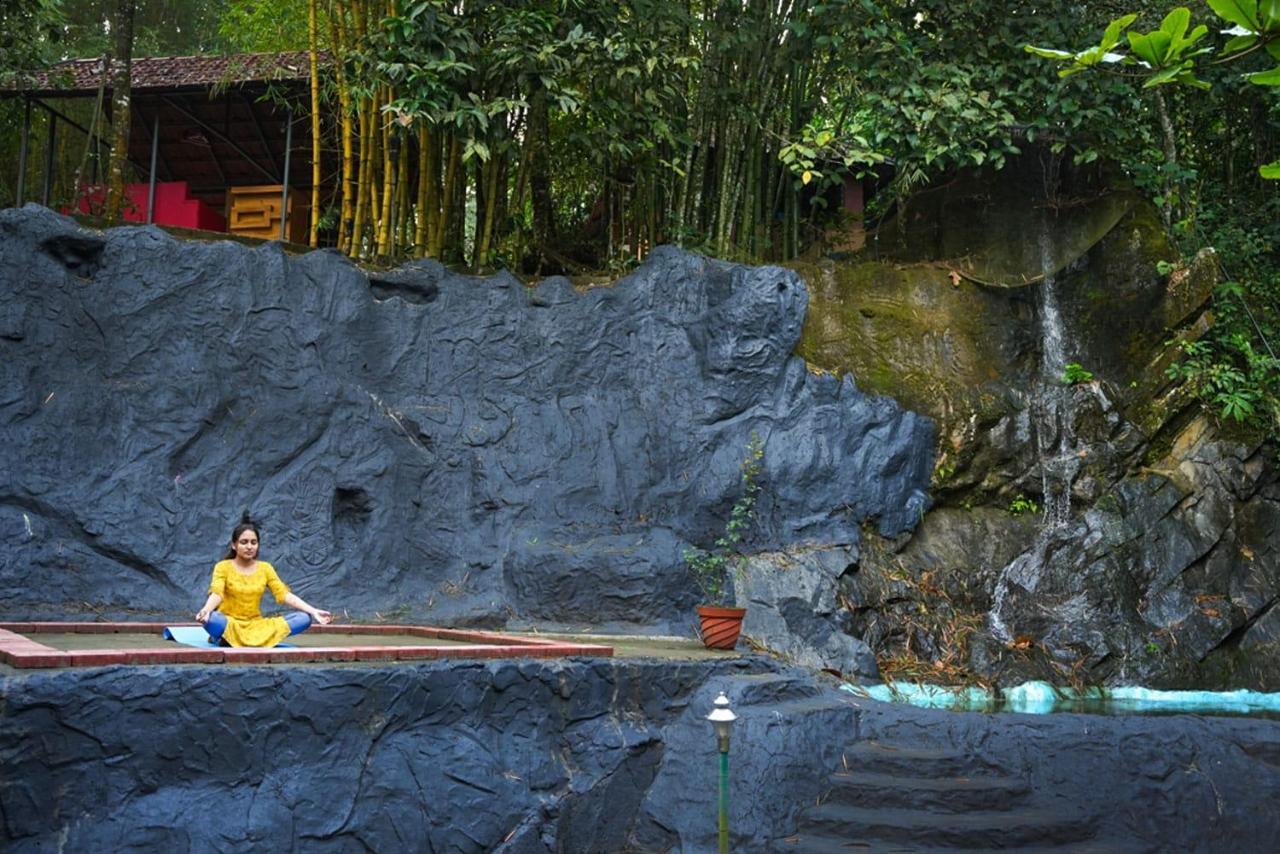 Clay Resort By Bestinn Leisure - Wayanad Padinjarathara 외부 사진